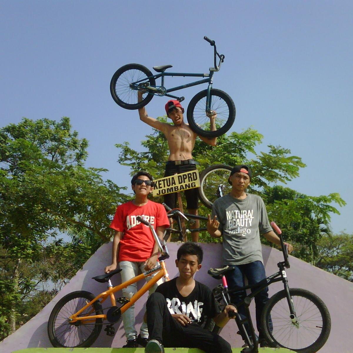 -KreK BMX-
-JUST-RIDE-BMX-