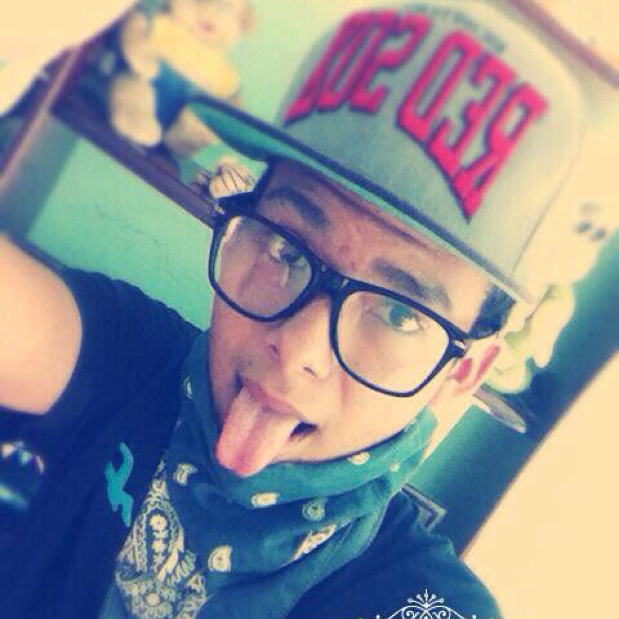 hola sigueme en facebook https://t.co/wOLhajkFC9