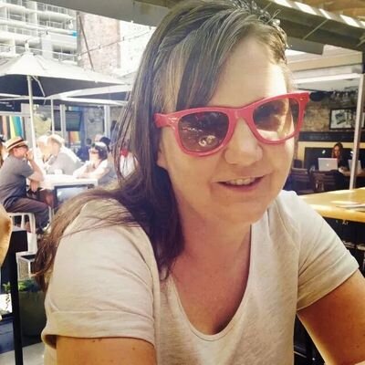 taraluftmora's profile picture. Loves communication + culture (and so much more).