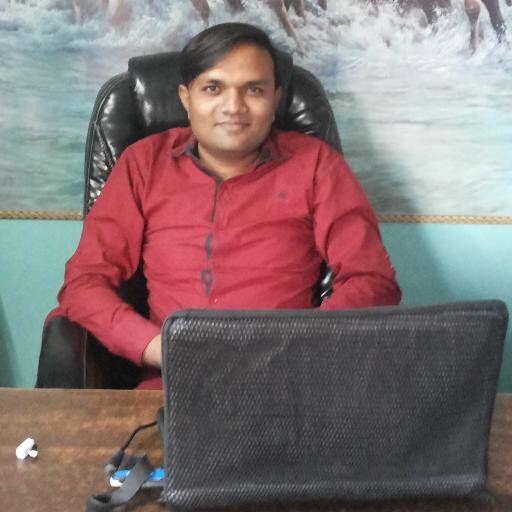 Keynotes speaker offering Human Resource and Administration service with combines the best of the highly effective Indian spiritual values.