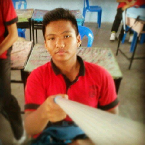 Saya akan tunggu awak walaupun lama...sebab saya sayang awak sangat sangat