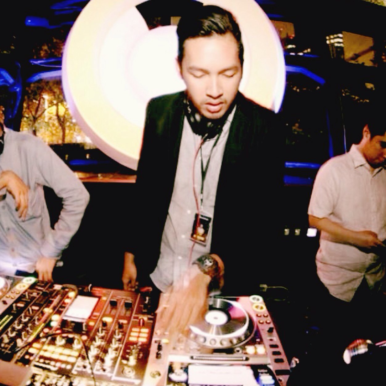 rickyiramoti's profile picture. catch me on instagram and periscope @rickyiramoti thanks! for cp: Rickyiramoti@gmail.com