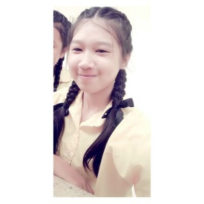ฟอลมาฟอลกลับน้าทักมาพูดคุยกันได้เราไม่หยิ่งน้า เราชื่อบีม แอดไลน์มาคุยกันได้น้ะ umaporn_beam ^^