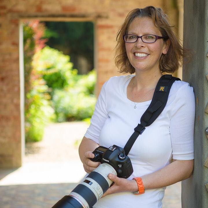 Cotswolds & Gloucestershire Wedding Photographer