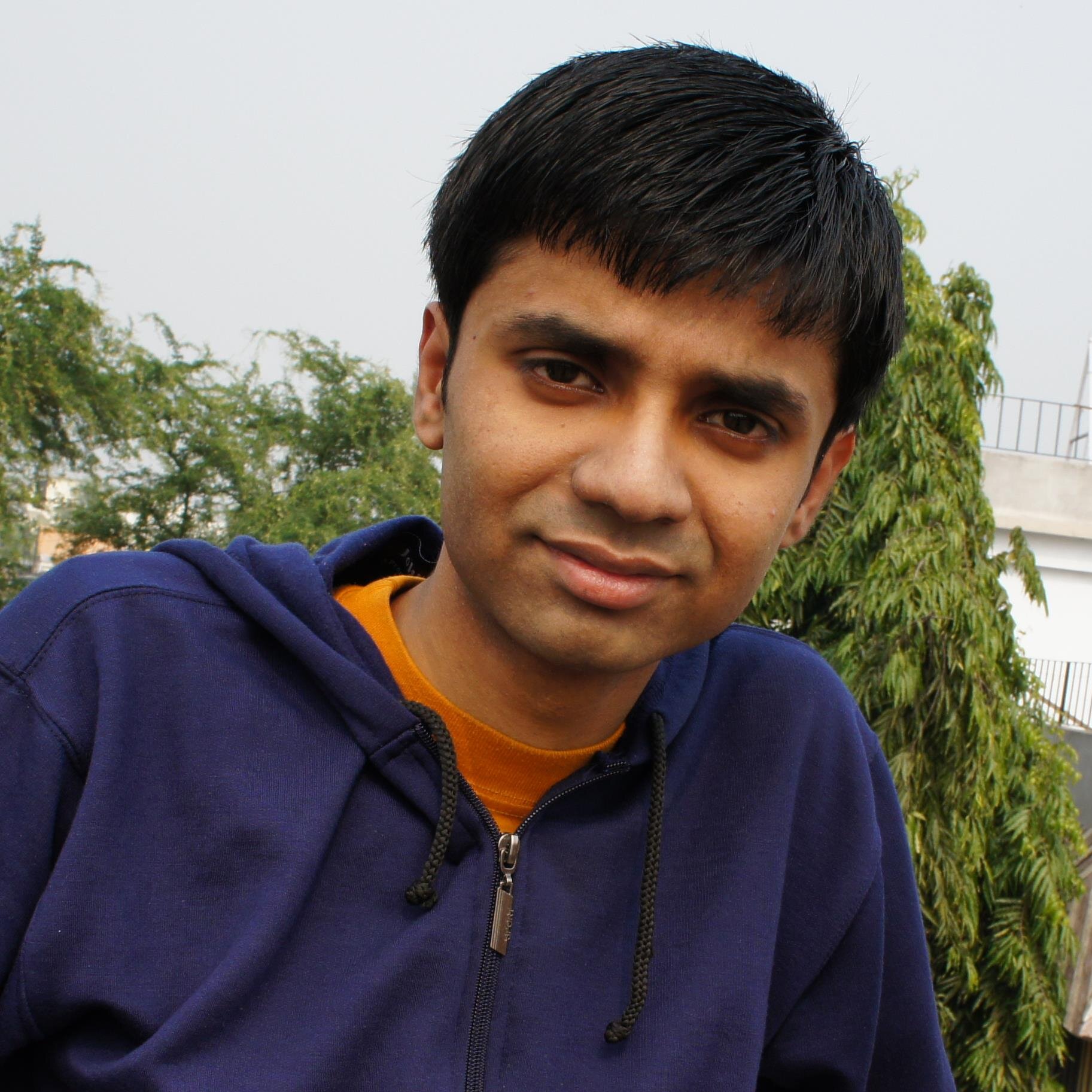 Hi, this is Swapnadip Chakraborty. I am a professional blogger and a tech enthusiastic. I also love to write about things and express my views with others.