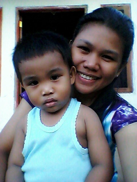 titiesasela's profile picture. simPLe,,,,,,,

always smilE,,,,,

^_^