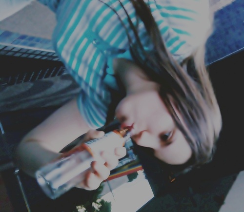 botox_m's profile picture. 