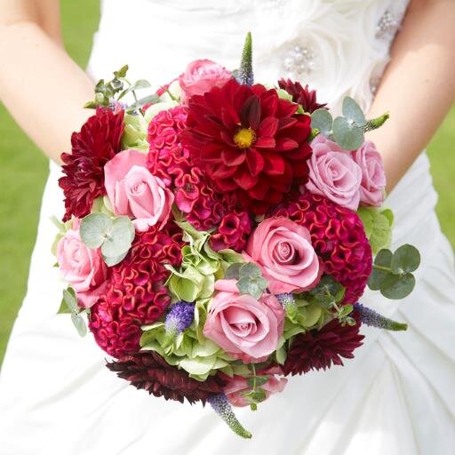 wedding and event florist..love my family and my job