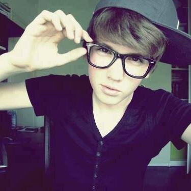 marroom56's profile picture. 