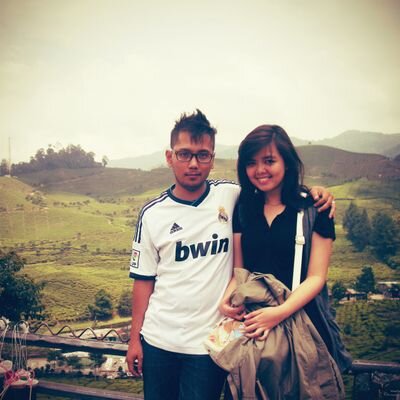 Ini akun baru, akun lama unfoll aja udah uzur :)
