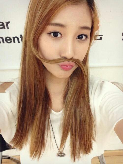 Shin Jisoo. 1994.