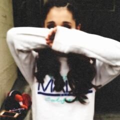 Ariana Butera Grande! | Just ask for a follow back! ;)