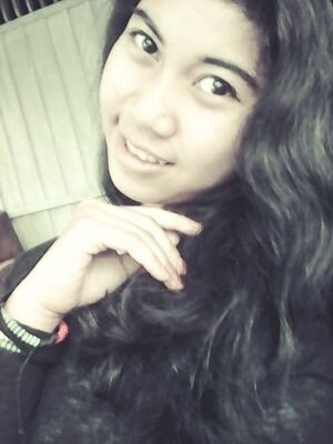 yhuu_ay's profile picture. nothing special