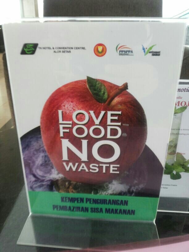 FadzilahB's profile picture. 