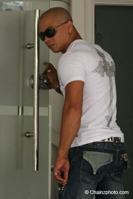 INTEGRANTE DE N2 Cantante