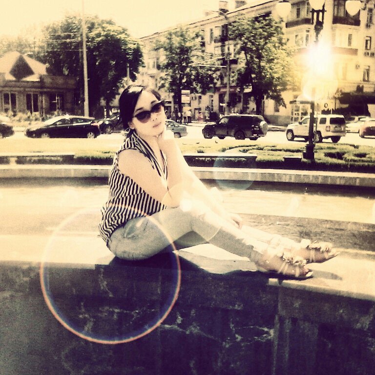 DyuNatali's profile picture. 