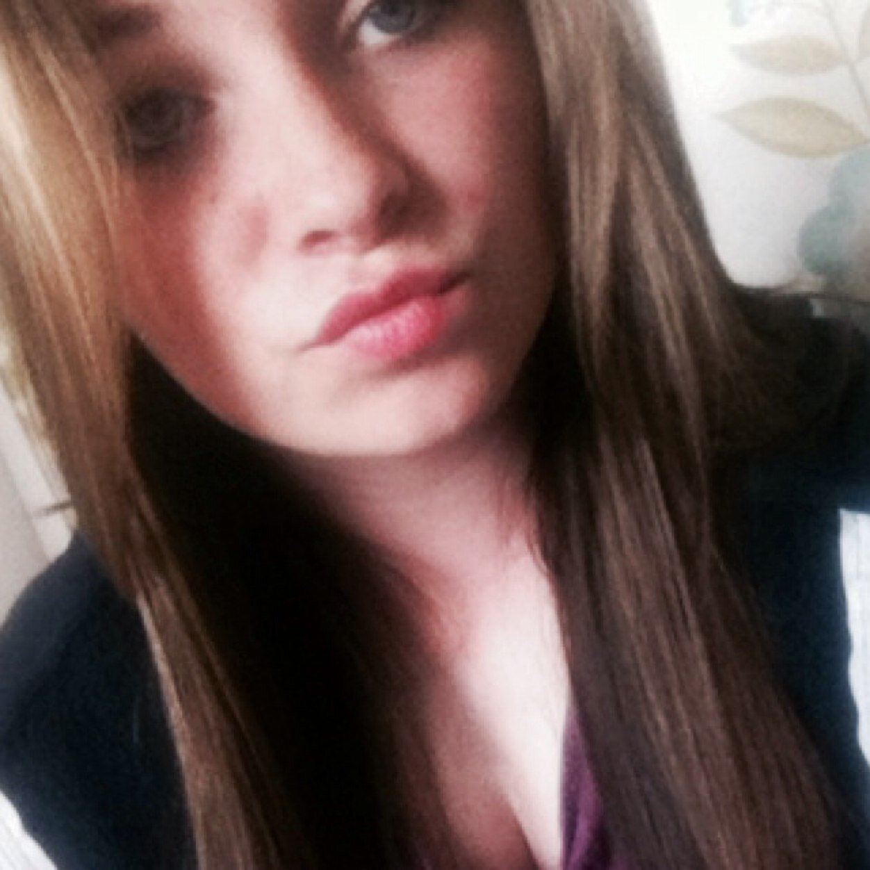 •Instagram: chloeegirvan•snapchat: Chloe.michele•bbm: 74898971