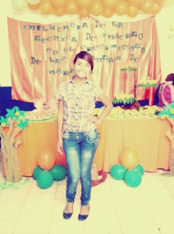 17 años de felicidad, humilde de ♥                                         BACHILLEERR