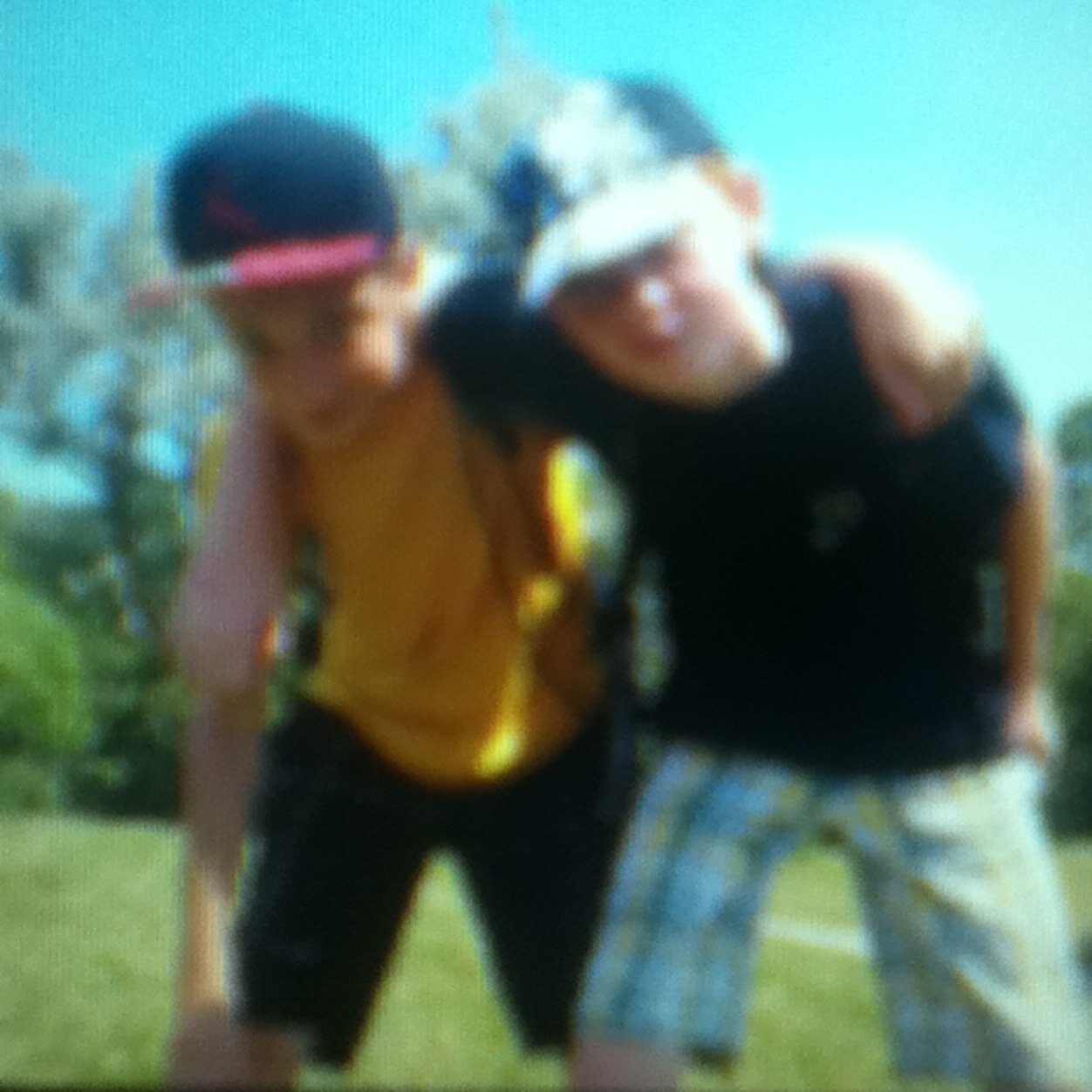 DamienEisan13's profile picture. Follow I follow back