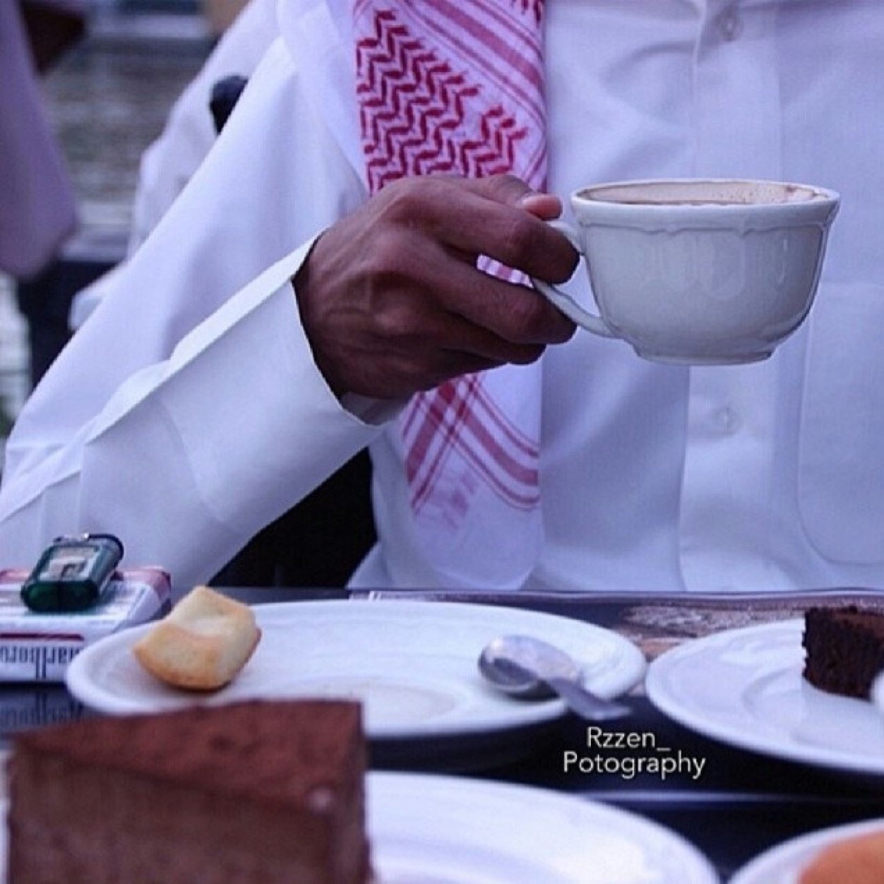 ياآرب ♡' بگ تَطيبُ آلخواطر ومن عندگ تتحقّق الأمنيَات ' استودعتگ : آشيآء ب خَـاطري..”