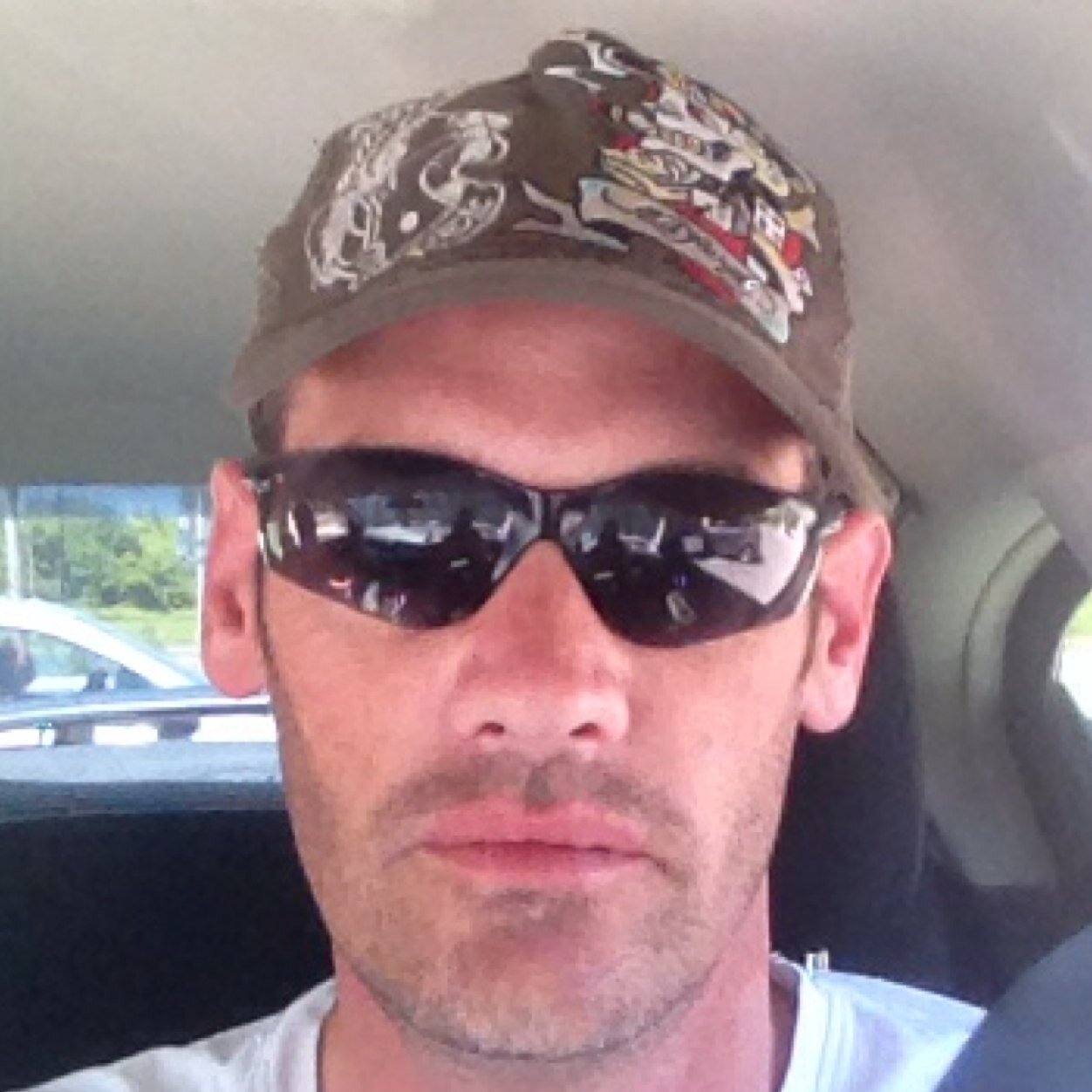 Itlsimardinfo's profile picture. The Elegance In Racing Art, from programming, repair, setup of mobile radio to computer (20 years experience in PC). My passion car's....BE NICE AND BE TRUE...