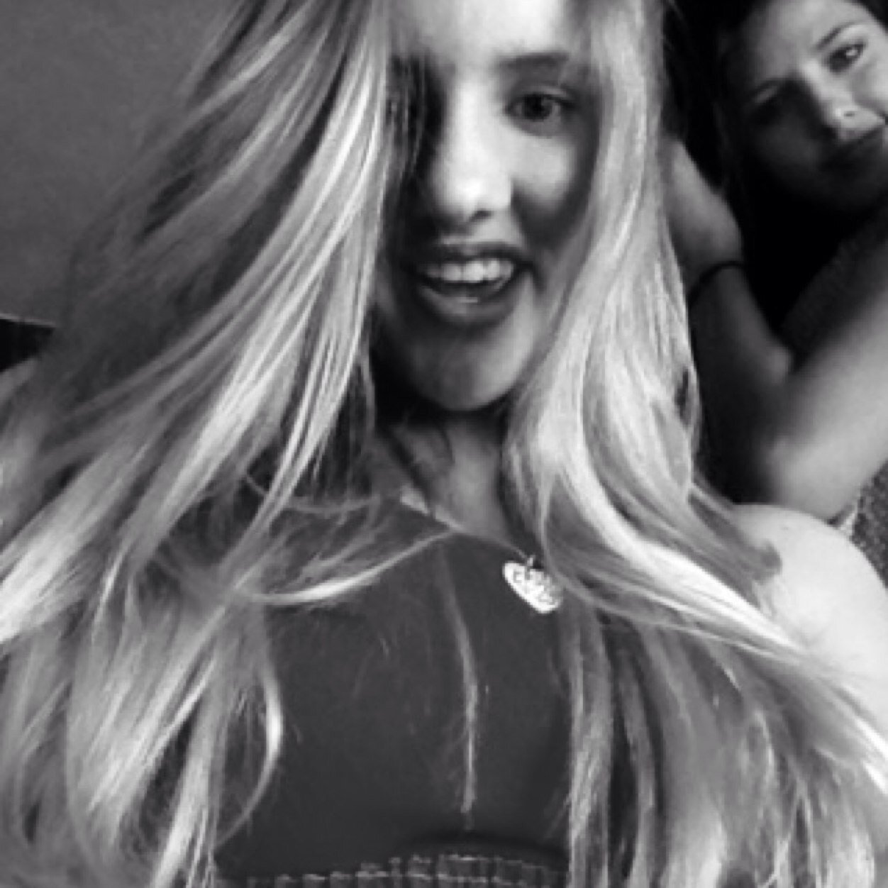 They say love is around every corner... I must be walking in circles.✌️ IG: @_melissapretorius_ Leonardo DiCaprio is BÆ ❤️