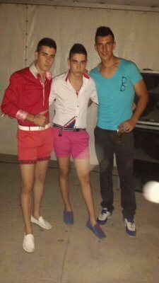 salva_mengual's profile picture. rie,llora,sufre,disfruta,ama,odia pero nunca dejes de vivir tu vida al maximo