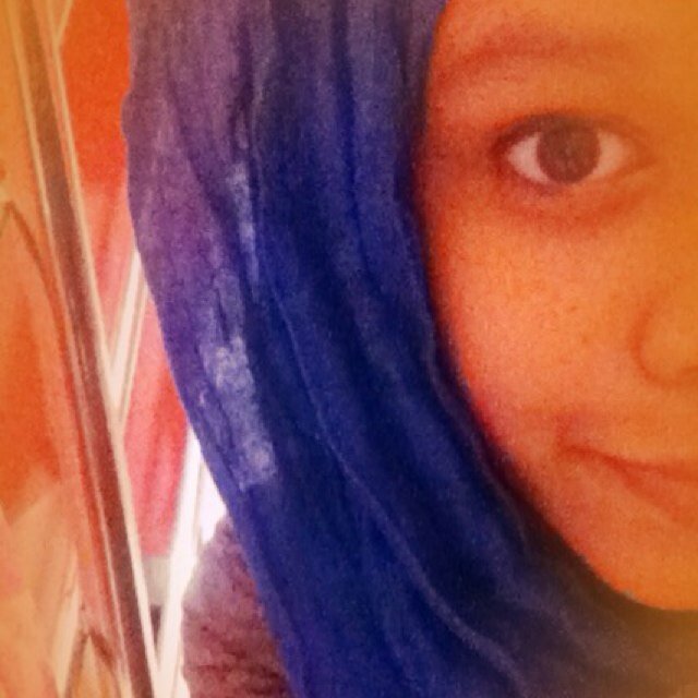 Heyya I'm Yumna... Directioner xD !!   Follow me n INSTAGRAM @yumna_bagoos