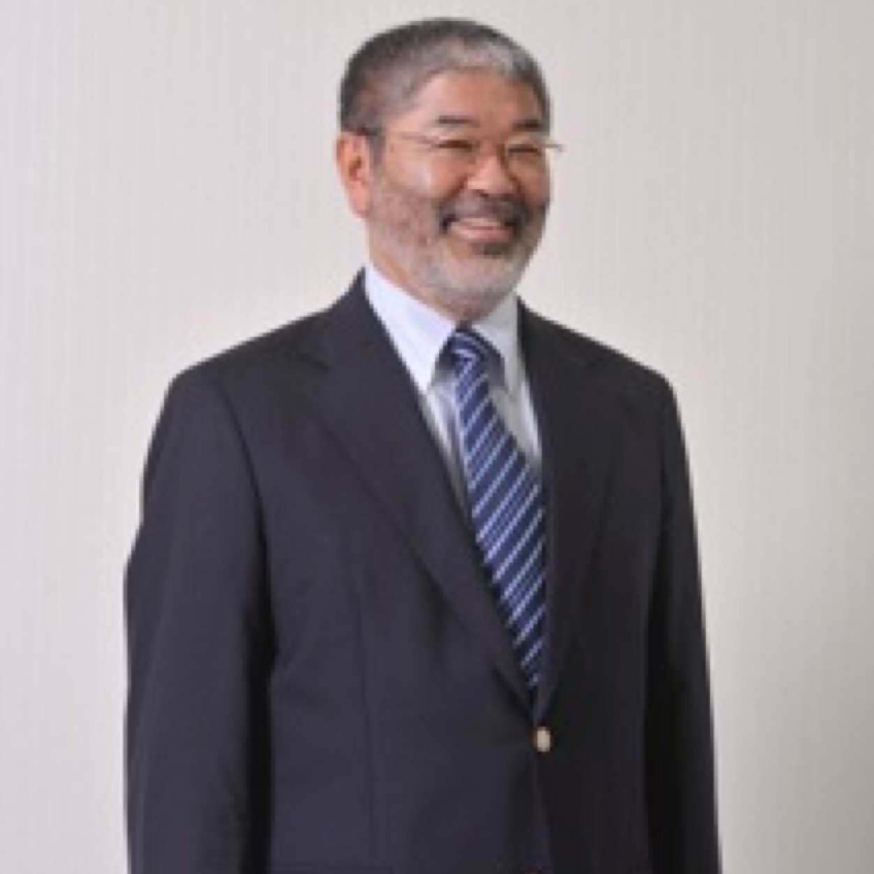 同志社大学社会学部社会福祉学科黒木ゼミのアカウントです。おもに黒木ゼミの様子をツイッターします。黒木ゼミについて質問や気になるのがあったらいつでもDMください！ ＊中身は黒木ゼミの複数の学生です。また公式なツイッターではないです。
