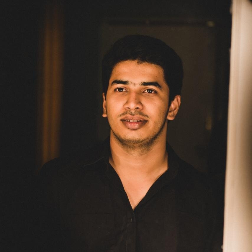 Social & talkative by nature, coder by profession, habitual writer. A happy father, avid photographer