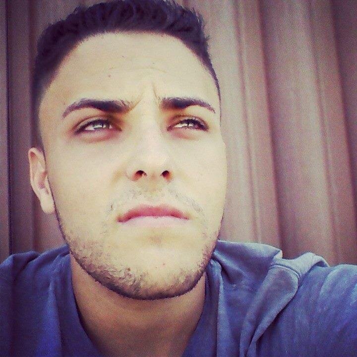 Age 20...UM CARA QUE ACREDITA QUE NINGUÉM E MELHOR QUE NINGUÉM #HUMILDADE ..GRAÇAS A DEUS..CORRE ATRAS DO QUE DESEJA.. #FollowMe