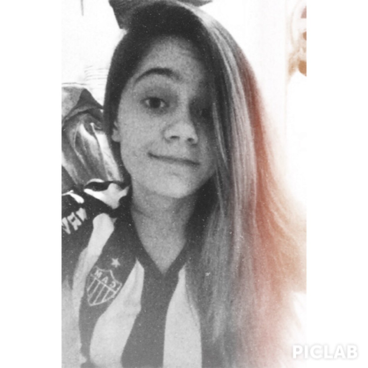 yana_luiza Profile Picture