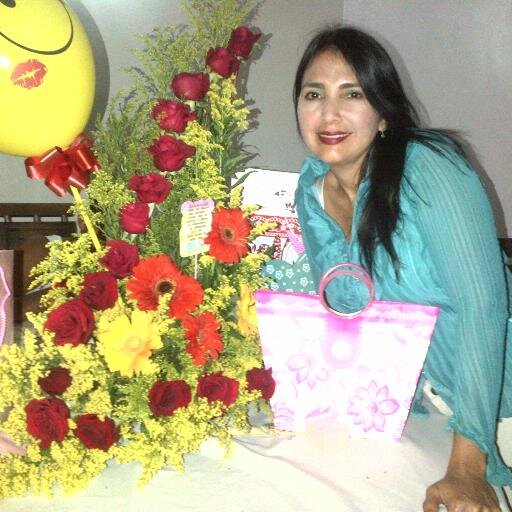 yurita99's profile picture. #EstudianteMedicinaEstetica Universidad luz de maracaibo