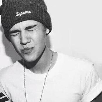 mydarlinFU's profile picture. 