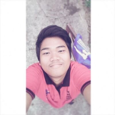 Just Be Yourself .. Simple ! This Is me .. Follow me i'll follow back ! #GuyDirectioner #Belieber #Lovatic #Smiler :)