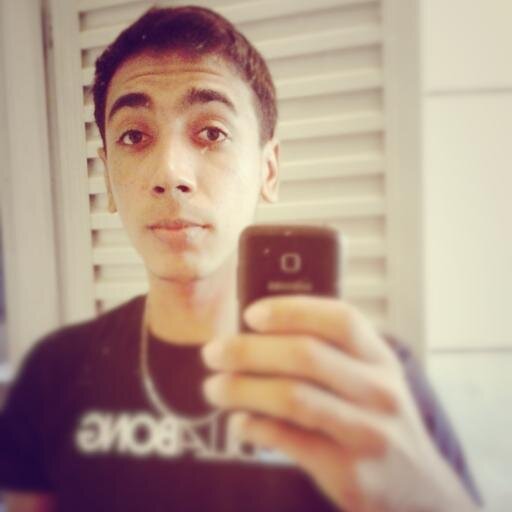 cesarnavirai's profile picture. 