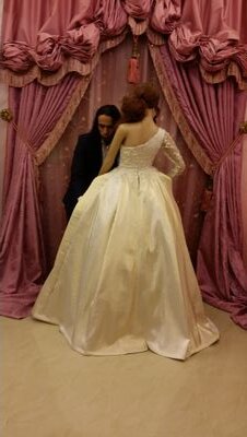 ‏دار زردشت هوت كوتير