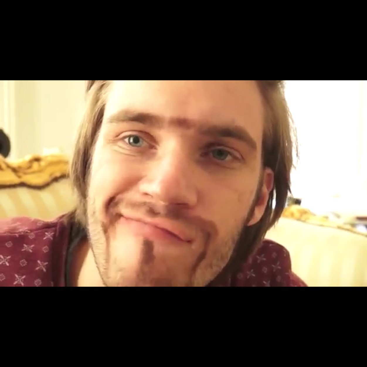 rosexxpoods's profile picture. •• brofist ••