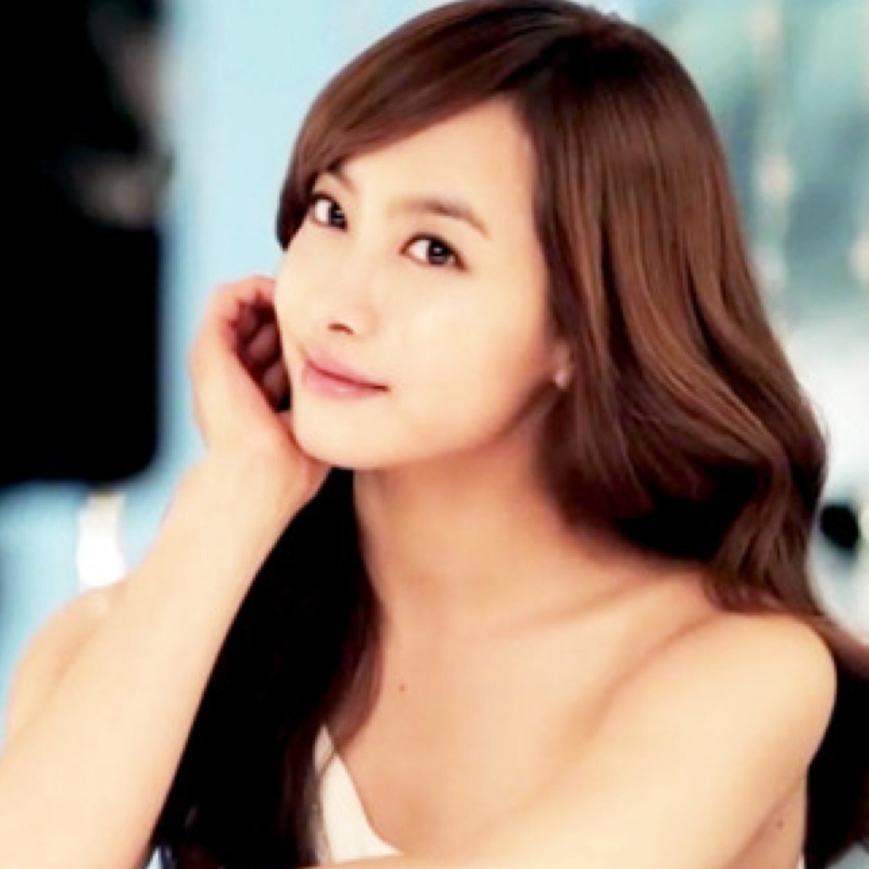 lolita | f(x)'s leader |