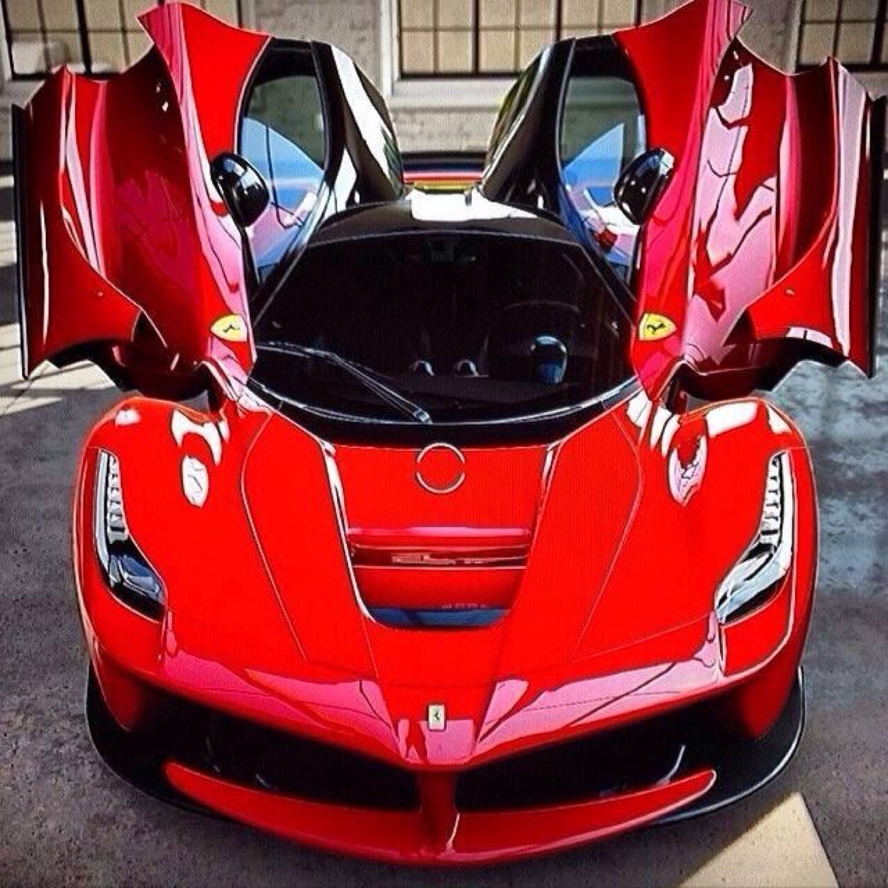 pa45pa's profile picture. 年収200万円でも 
定価の3分の1で高級外車を手に入れる 『7つの裏法則』！！！
【無料PDFプレゼント】
http://t.co/yI5fCrSCD8