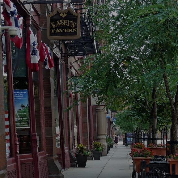 Great 100+ year old neighborhood Chicago Bar