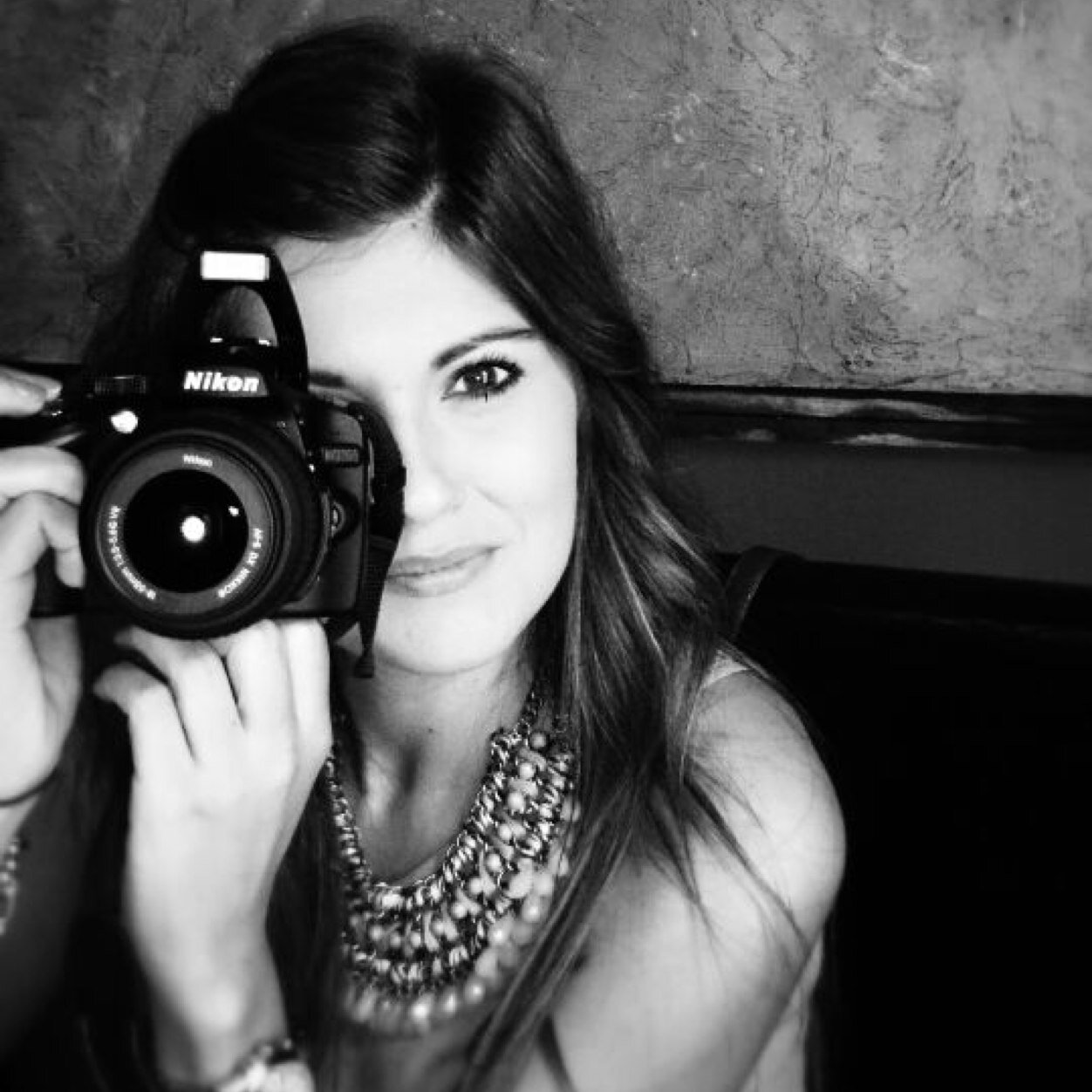 VicRbs's profile picture. •••Si pones tu corazón en lo que crees cosas increíbles, pueden y van, a pasar...•••