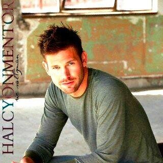 HalcyonMentor's profile picture. ||Under Construction|Bi||