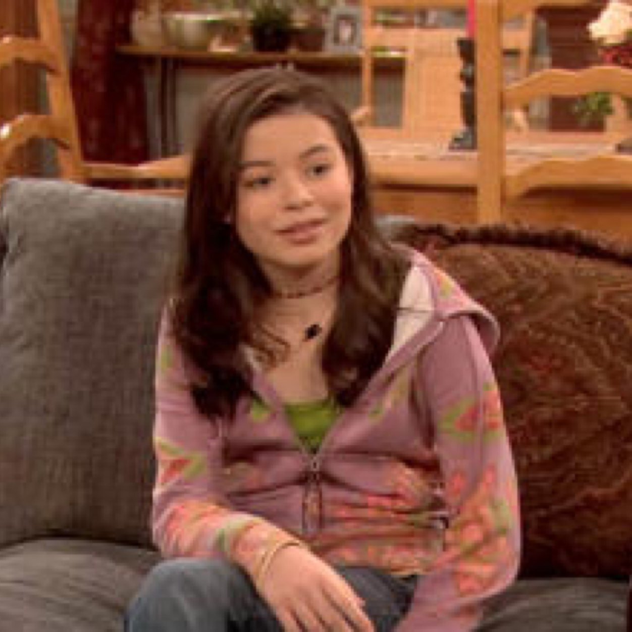 SmartSisterMegs's profile picture. The names Megan, I have two boob-ish brothers @nowhugmebrotha and #Drake who I love to mess with a lot /#EI/18+/