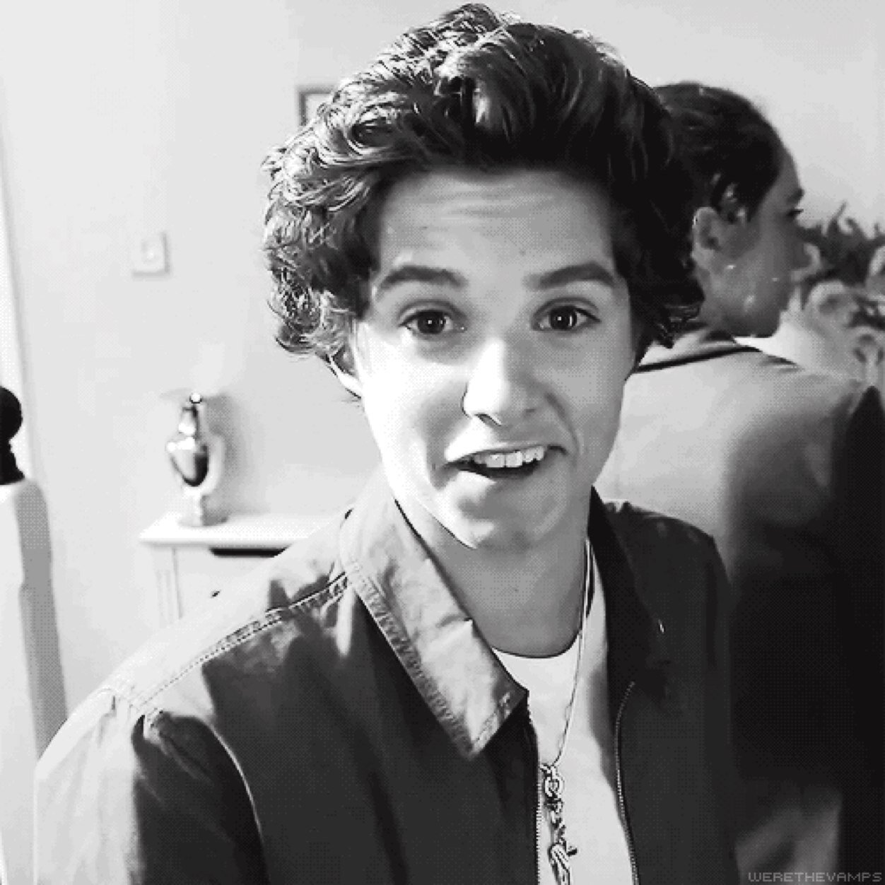 Hiya. ✌️ you're cute. Can you hop in my bed?