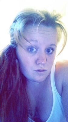 kirstyleigh1991's profile picture. 