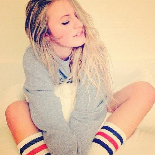 semmedo1deviver's profile picture. Quando a ultima coisa que você tiver for Deus, vai descobrir que Ele era a única coisa que você precisava ter.