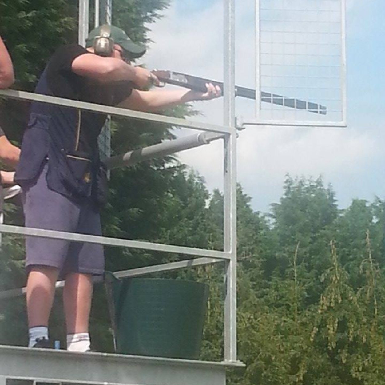 Clay shooting and game shooting