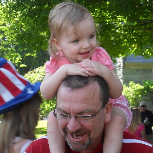 DaddyGmore's profile picture. 