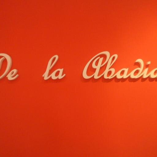 Marroquineria y accesorios.          Alsina 310 Quilmes Bs.As.Argentina.   Mail:de_laabadia@hotmail.com